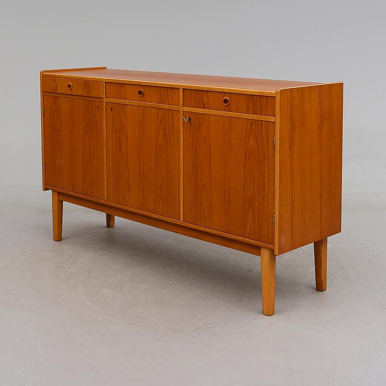 SIDEBOARD, 1900-talets andra hälft.