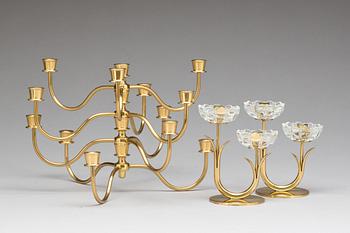 PARTI LJUSSTAKAR och KANDELABRAR, bl a Ystad metall, 2 par.