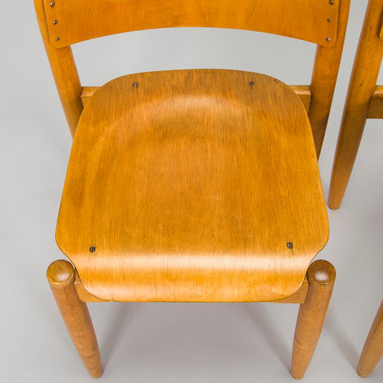 Ilmari Tapiovaara, eight 1940s "Wilman" chairs for Wilh. Schauman Fanerfabrik, Jyväskylä, Finland.