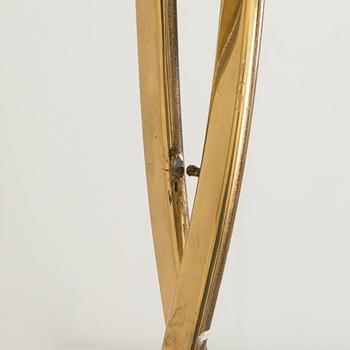 Paavo Tynell, A mid-20th century floor lamp model 9640, Taito Oy, Finland.