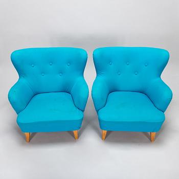 Ilmari Lappalainen, a pair of mid-20th-century 'Laila' armchairs for Asko, Finland.