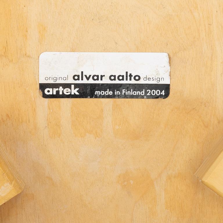 Alvar Aalto, barnstolar, 4 st, Artek, Finland.