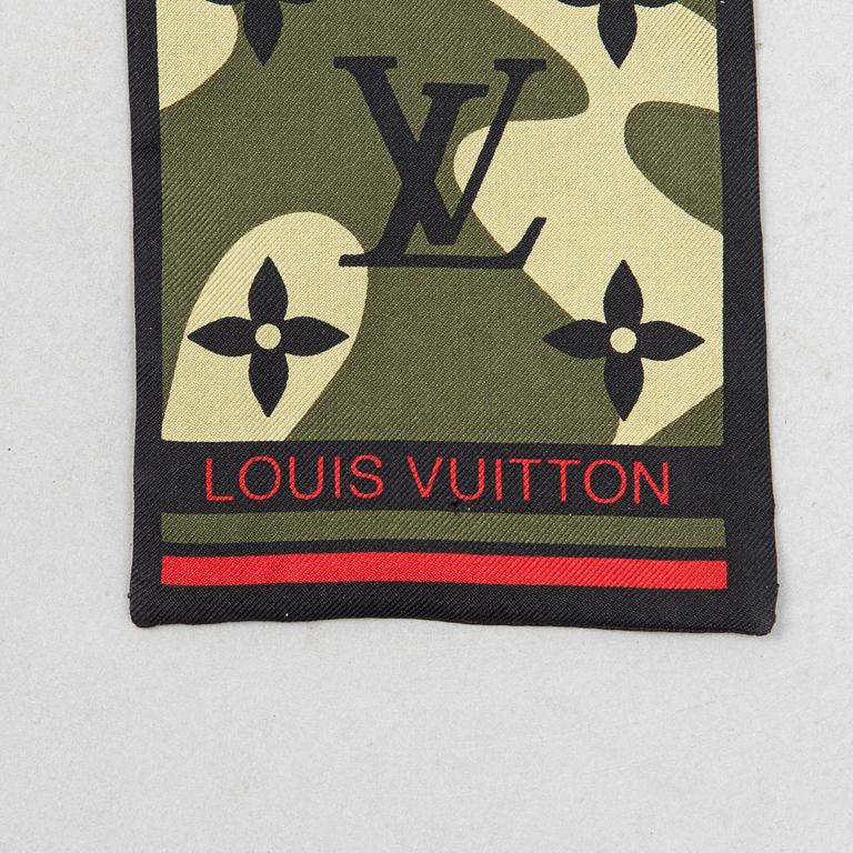 Louis Vuitton X Takashi Murakami, scarf, "Monogramouflage".