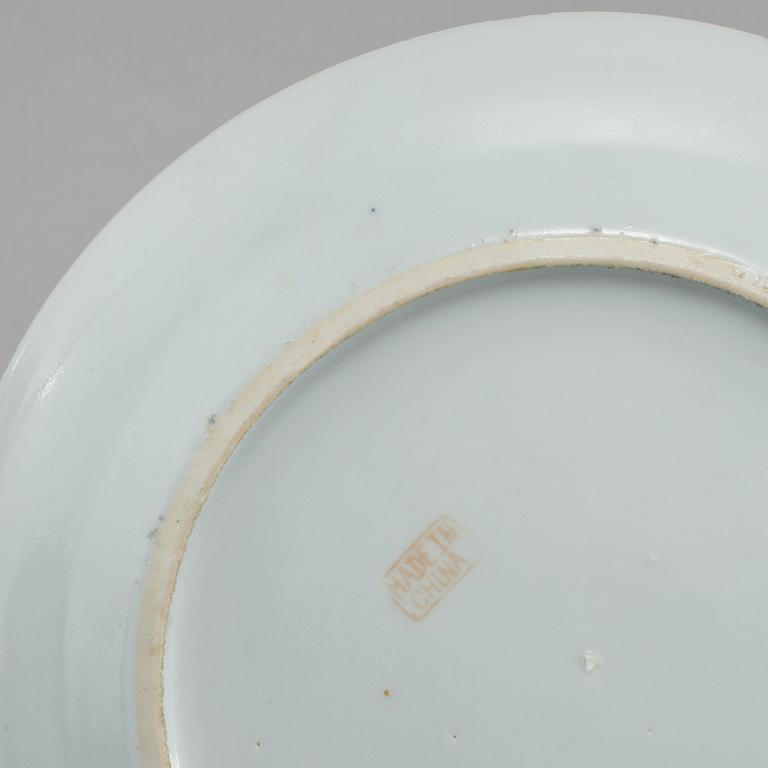 SERVISDELAR, 26 st, porslin, Kina, 1900-talets första hälft.