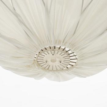 Tore Ahlsén, taklampa, "Pia-lampan", Gärsnäs.