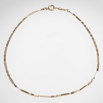 KLOCKKED, 14K guld, 1900-talets mitt. Vikt 10,9 g.