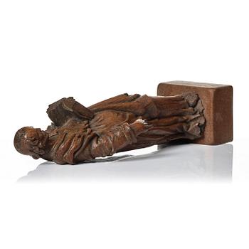 An oak sculpture of the apostle Luke, 18th/19th century.