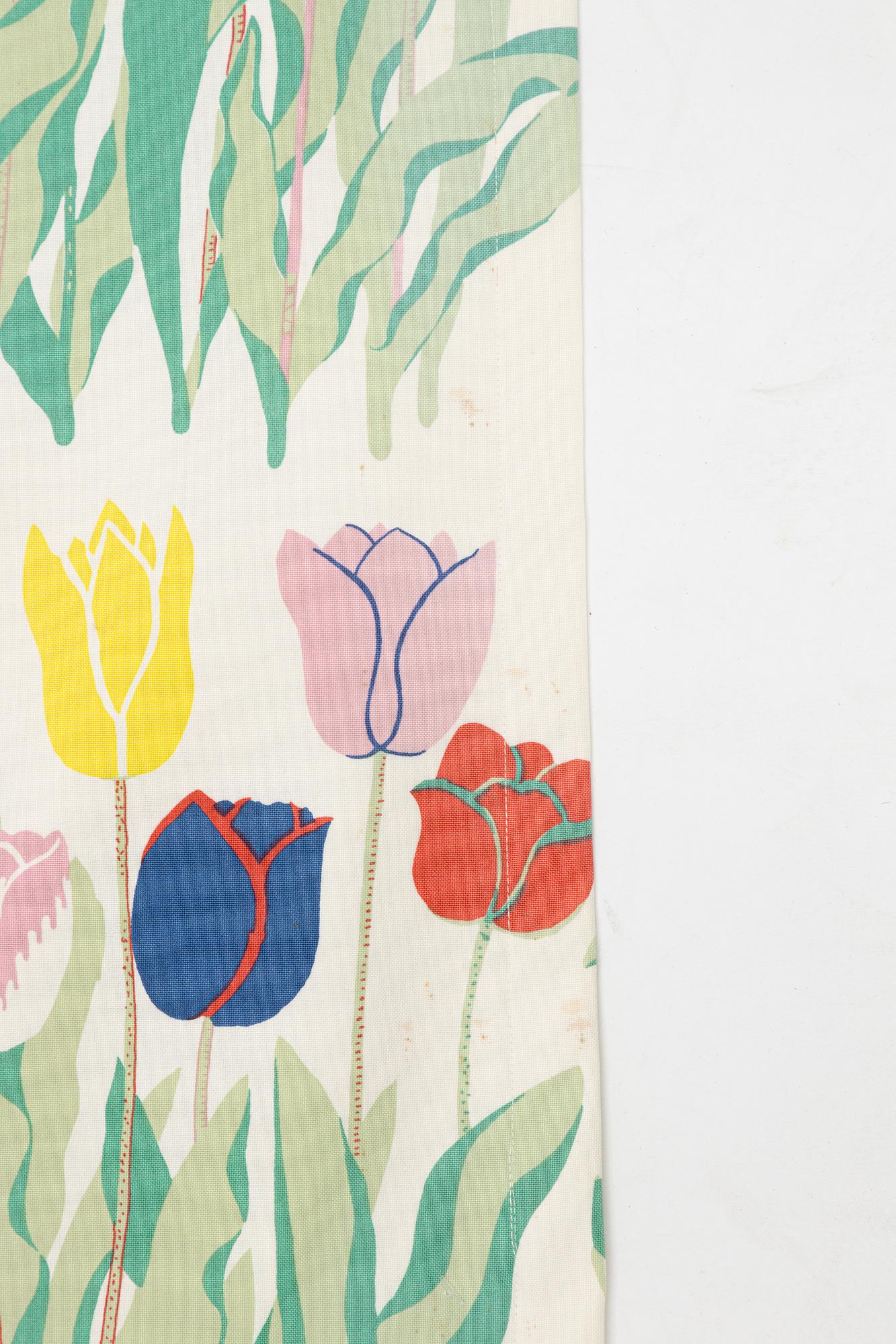 Josef Frank, gardiner, ett par, "Tulpaner", Firma Svenskt Tenn.