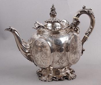 KAFFE- OCH TESERVIS, 4 delar, silver, nyrokoko, Gustaf Möllenborg, 1857.