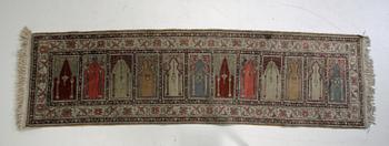 MATTOR, 2 st, orientaliska. 124 x 73 resp 203 x 58.