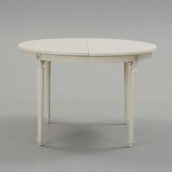 MATGRUPP, 5 delar + 2 iläggsskivor, gustaviansk stil, 1900-tal.