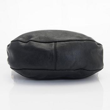 Mulberry, a black leather 'Daria' hobo bag.