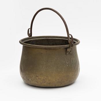 Brass kettle, 19th century.