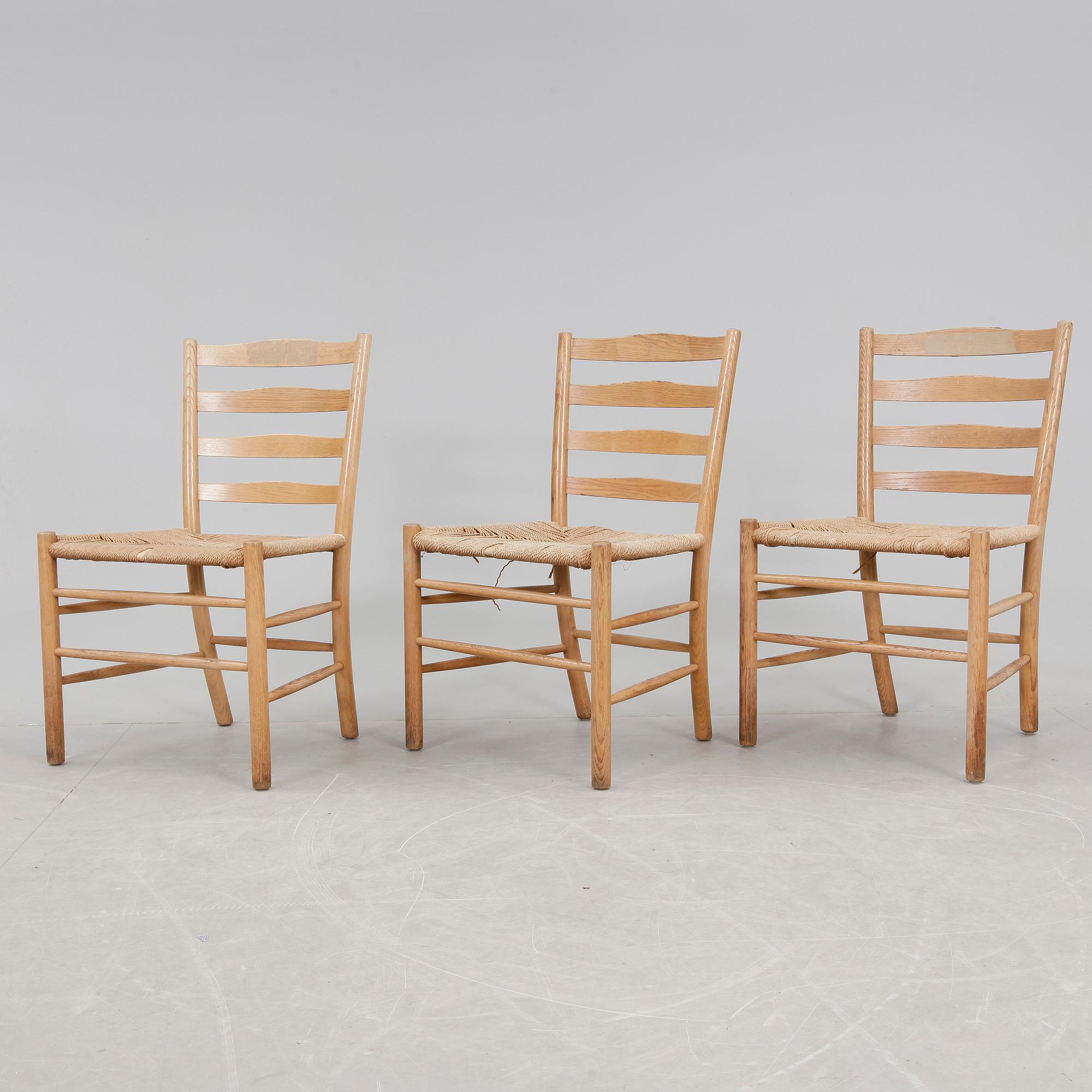 STOLAR, 3 st, "Kyrkstolen", Kaare Klint, 1900-talets andra hälft.