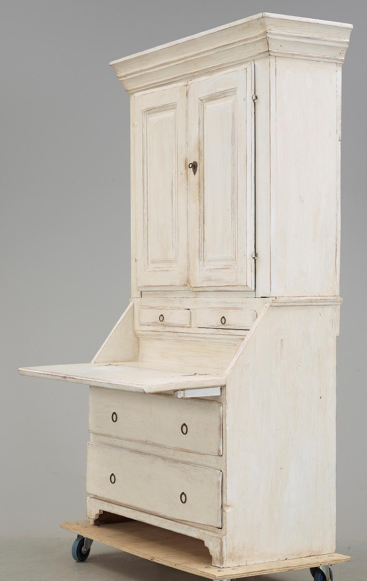 SKRIVSKÅP, 1800-talets första hälft.