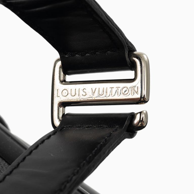 Louis Vuitton, travel suitcase "Pegase 55".