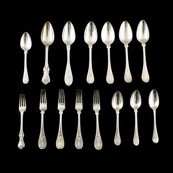 15 pieces of swedish 19th century silver cutlery. Weight 890 gram.