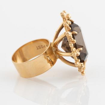Peter von Post, gold and smoky quartz ring.