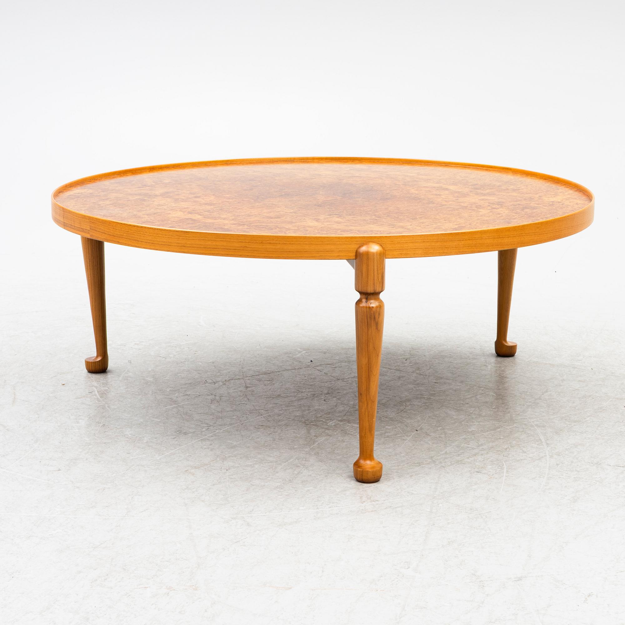 Josef Frank, soffbord, modell 2139, Firma Svenskt Tenn, efter 1985.