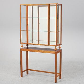 JOSEF FRANK, a model 2077 show cabinet.