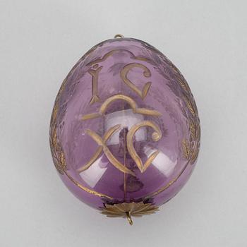 PÅSKÄGG, lila glas med förgyllningar, Ryssland 1800-talets slut.