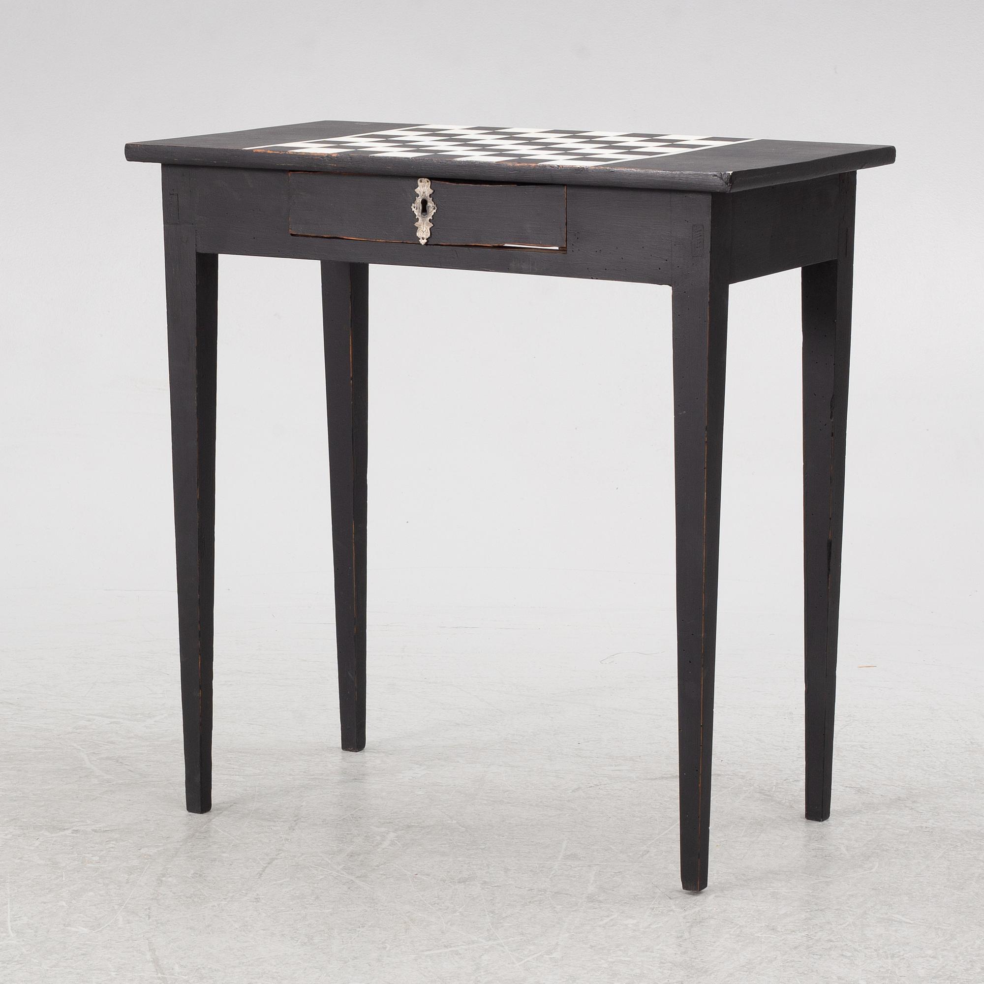 Table, 19th century.