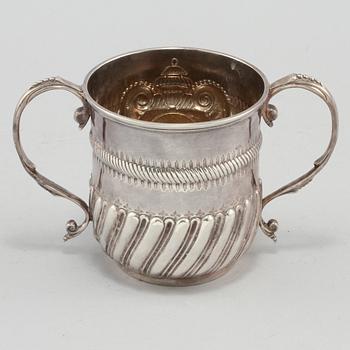 BÄGARE, silver, London, England, 1780-tal. Vikt 280 g.