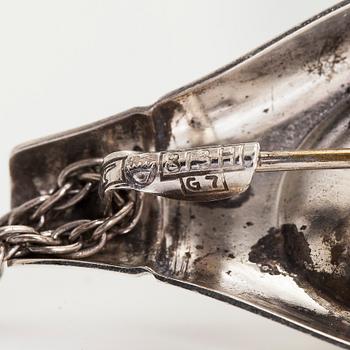 Elis Kauppi, a silver pendant/brooch. Kupittaan Kulta, Turku 1960. With sterling silver chain.