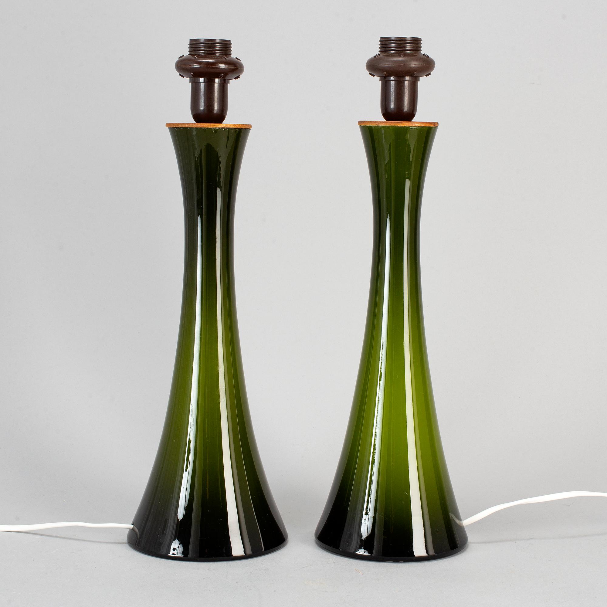 BERNT NORDSTEDT, bordslampor, ett par,  modell nr B-015 för Bergboms 1900-talets senare del.