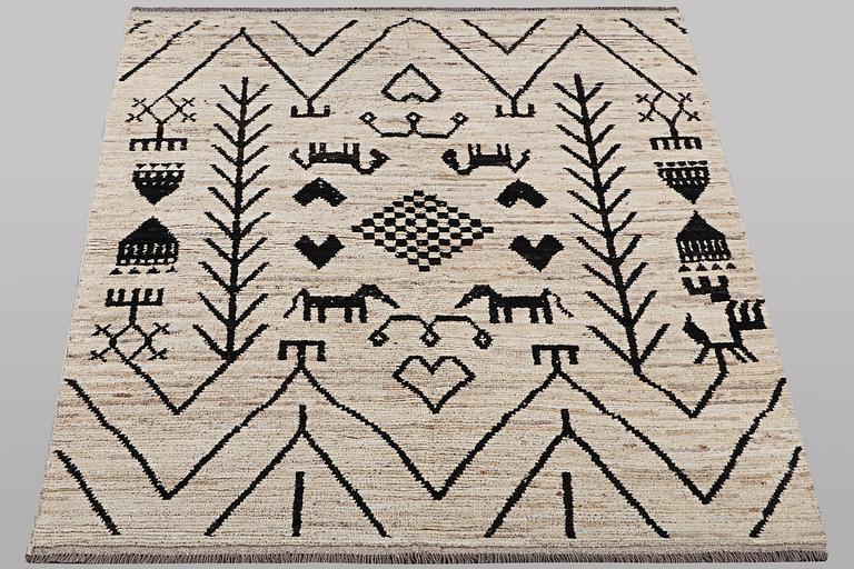 A rug, Morocco, Berber, ca 232 x 162 cm.