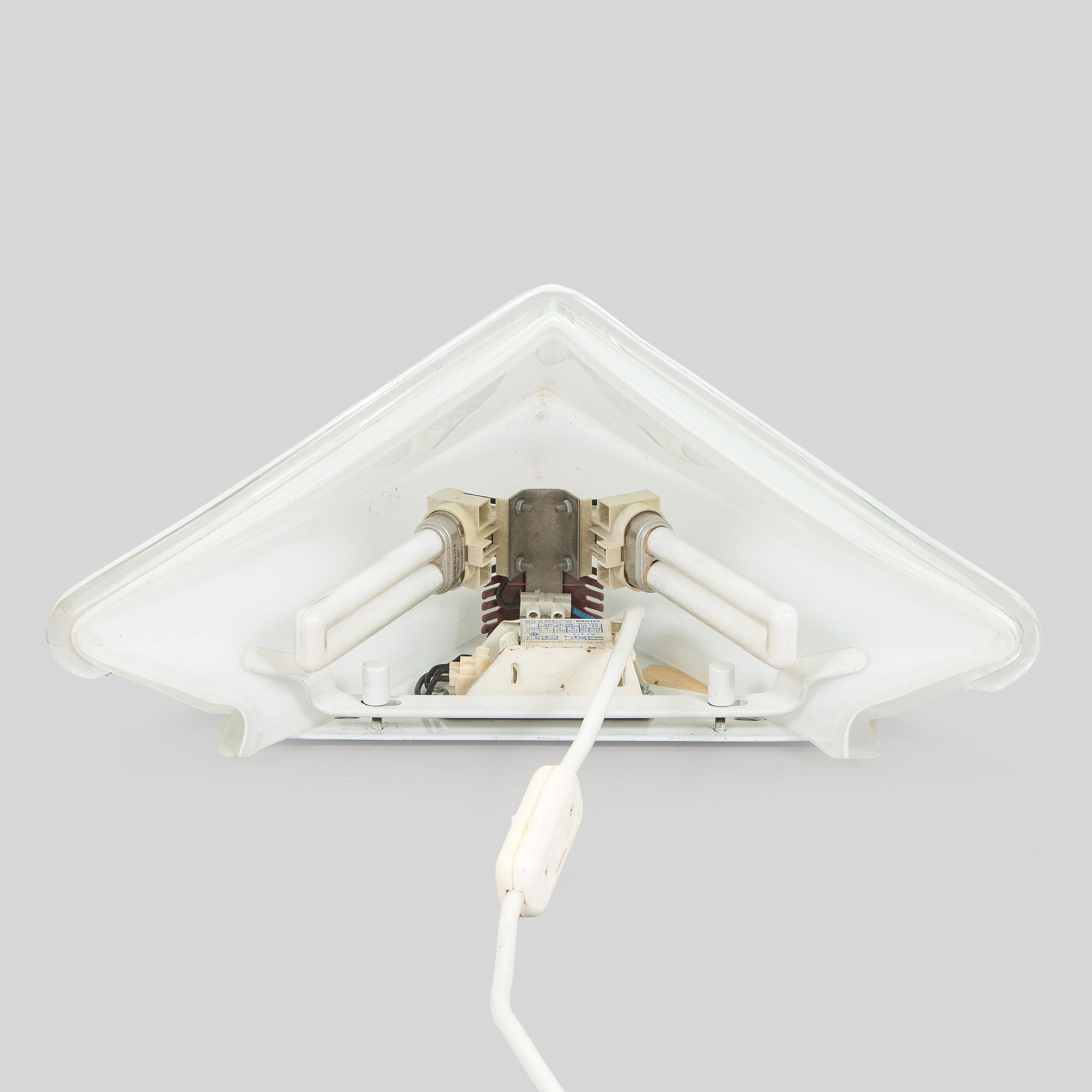 A wall light, Leucos, Murano, Italy.