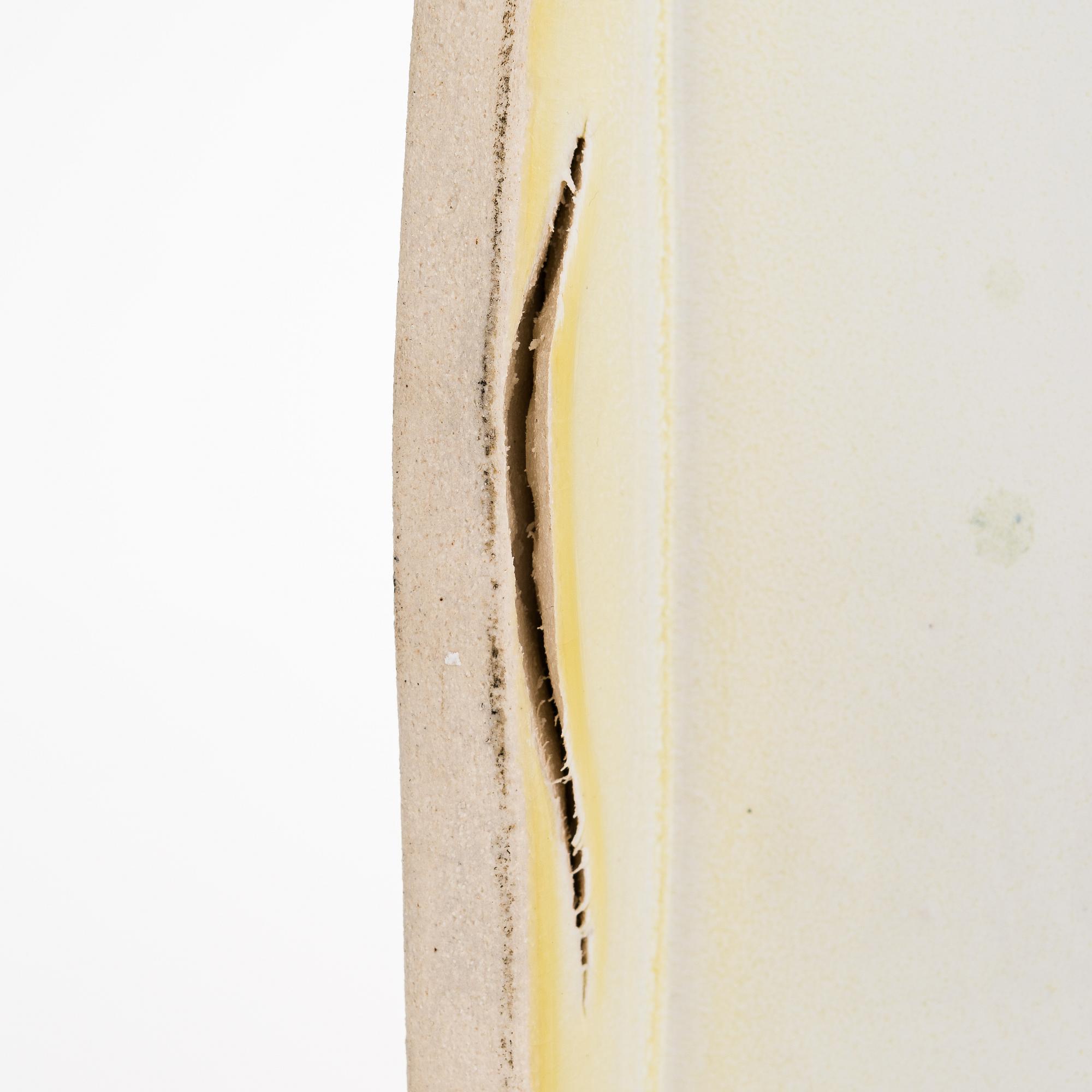 Fujiwo Ishimoto, relief, stengods, signerad, Ishimoto Arabia.