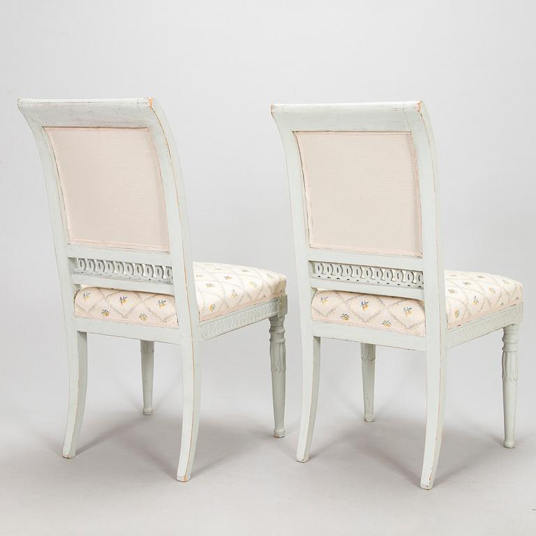 A set of four Swedish chairs from around 1820s.