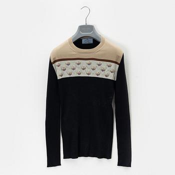 Prada, a wool/silk sweater, size 40.