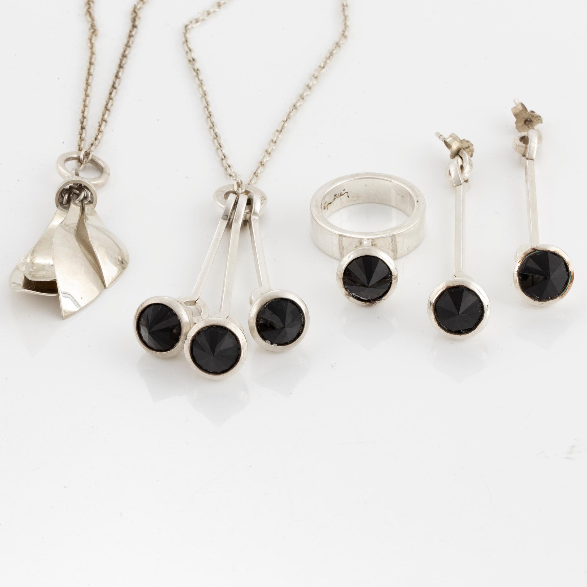 Efva Attling necklace, ring, necklace, earrings sterling silver.