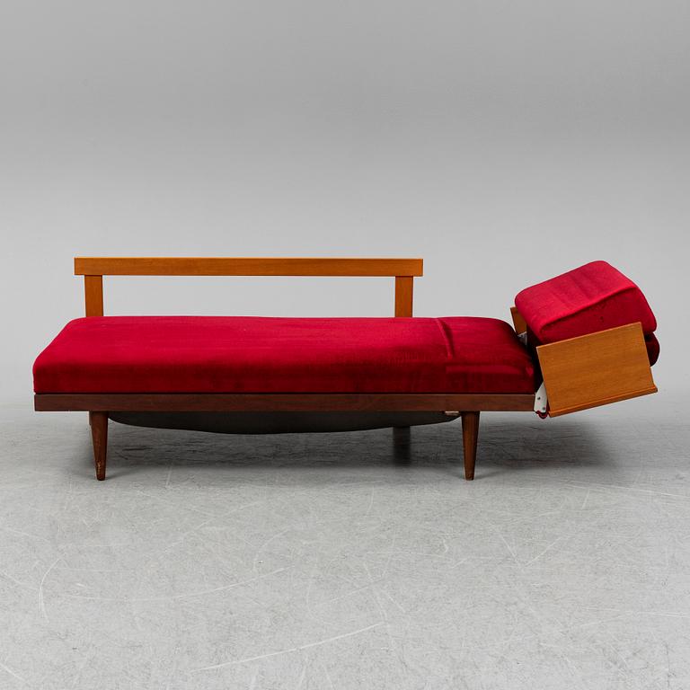 HALDOR VIK & INGMAR RELLING, a daybed and a coffee table from the 'Svane'-series, Ekornes, Norway, 1970's.