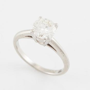 Ring, solitaire ring, 18K white gold with a brilliant-cut diamond approximately 1 ct.