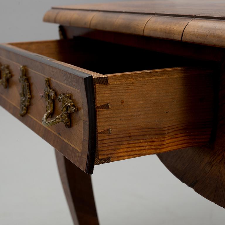 A WRITING DESK, rococo-style, neo-rococo, second half of the 19th centrury.