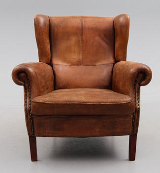 ÖRONLAPPSFÅTÖLJ, 1900-talets andra hälft.