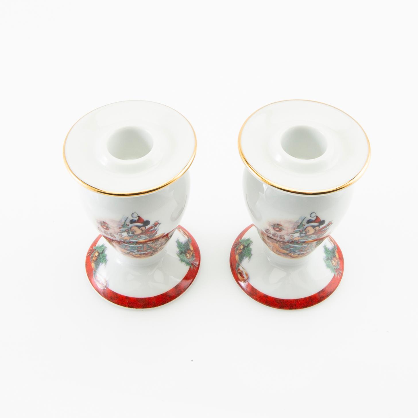Stefan Lindahl service 46 pcs "Disney" for Fyrklövern late 20th century porcelain.