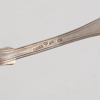 Cutlery, 52 pieces, silver, 40 pcs of model 'Olga' , Guldsmedaktiebolaget 1977-1980, and 4 19th-century spoons included.