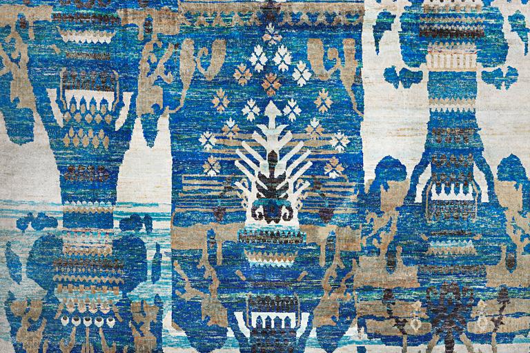 An oriental carpet, c. 456 x 261 cm.