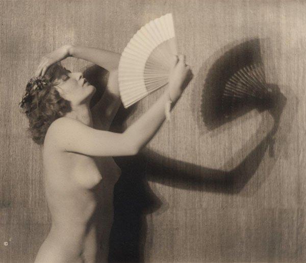 Karl Struss, "48 photographs of the female figure".