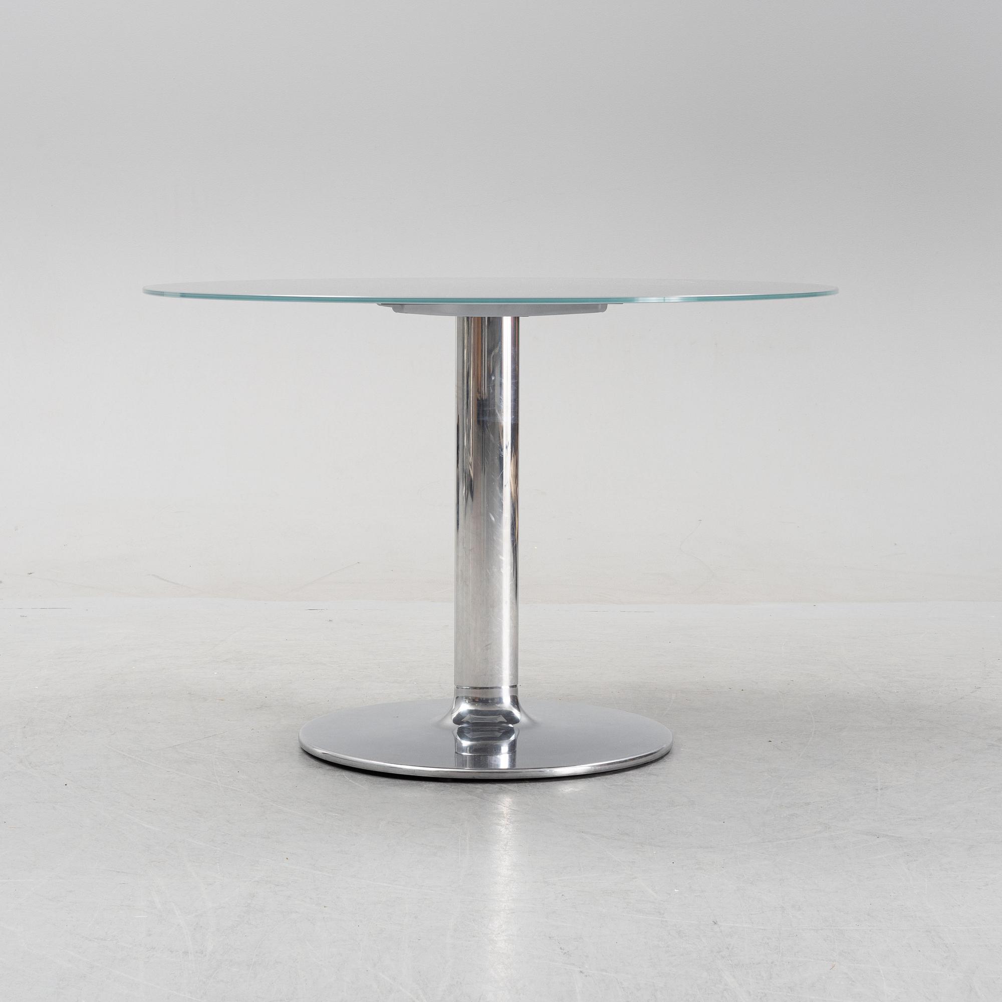 An aluminum and glass dining table from Andreu World, 21st Century.