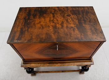 BESTICKSCHATULL, 1930-tal.