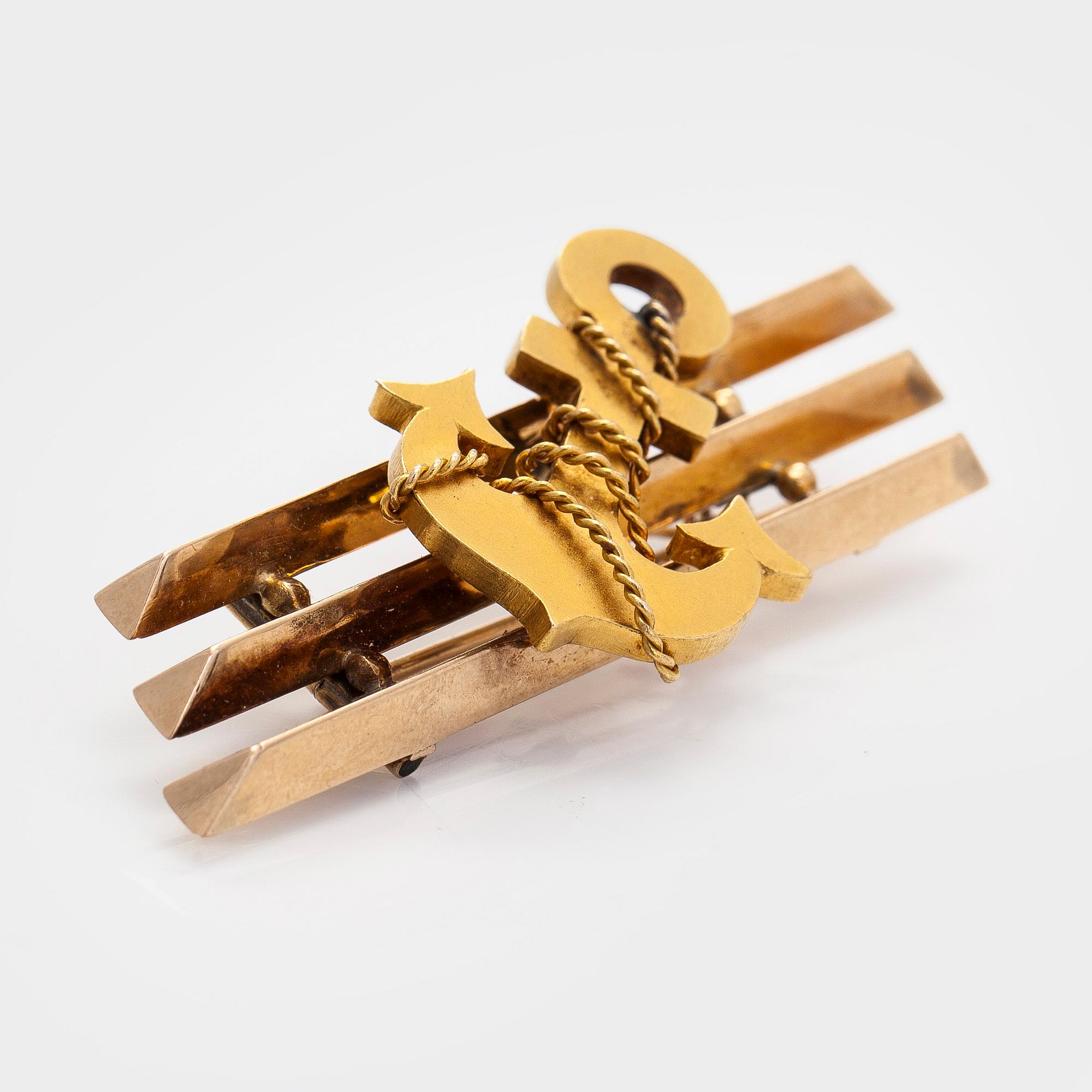 Brooch, 14K (56) gold, Moscow, second half of the 19th century.