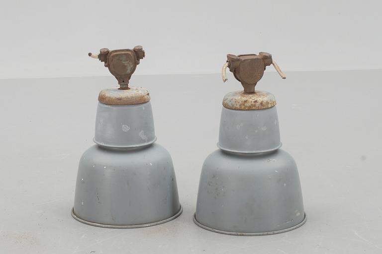 INDUSTRILAMPOR, 2 st, 1900-tal.