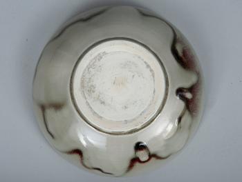 Toini Muona, A CERAMIC DISH.