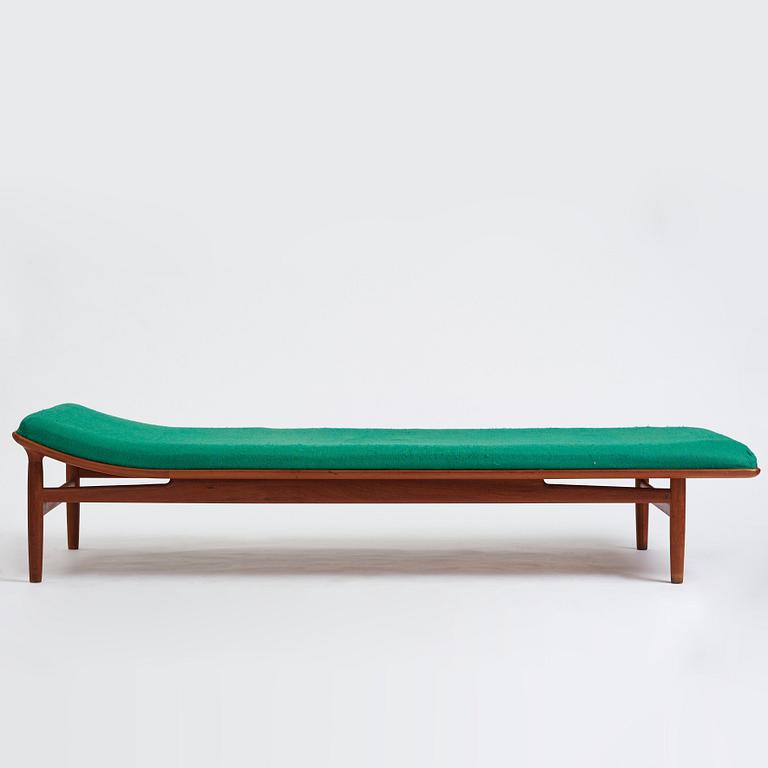 Kurt Østervig, a "Nr 311", daybed, for Jason, Ringsted, Denmark, 1950's.