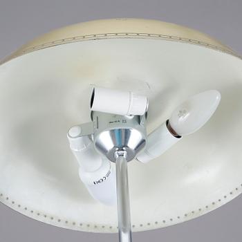 SKRIVBORDSLAMPA, 1900-talets andra hälft.